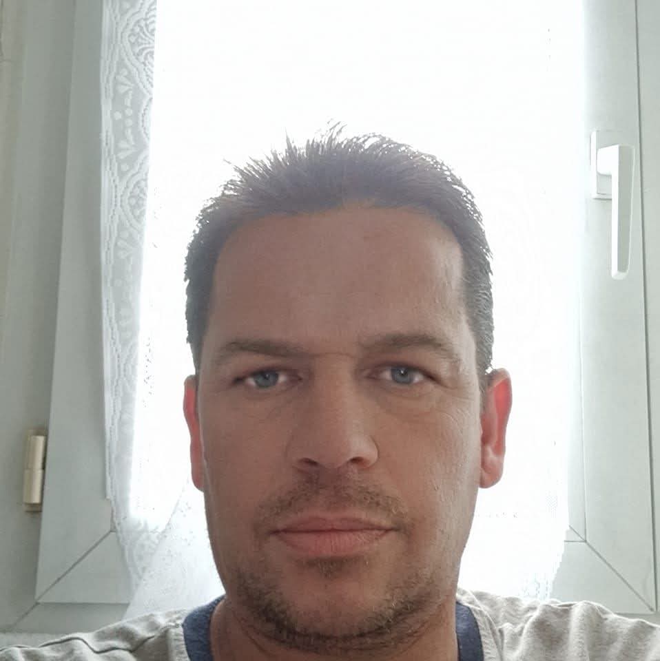 Profil von Moad